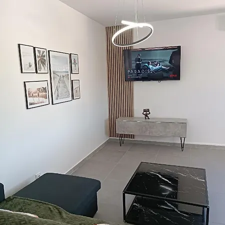 Design Therapy Apartament Lavérune